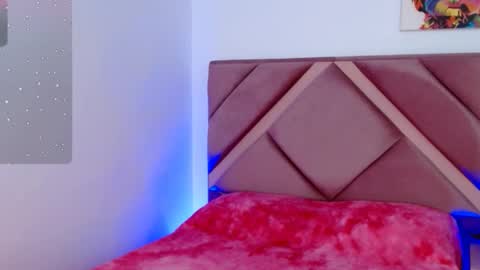 LUCY online show from 25, 11, 2025