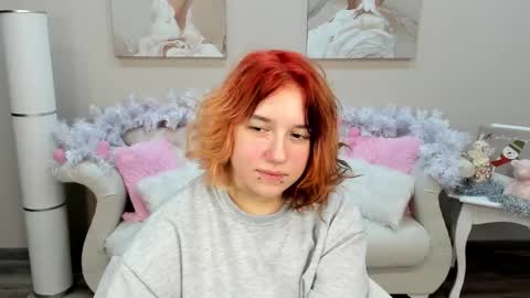 Snapshot of leonaleman chatting on 7, 1, 2025 LeonaLeman online show from 7, 1, 2025