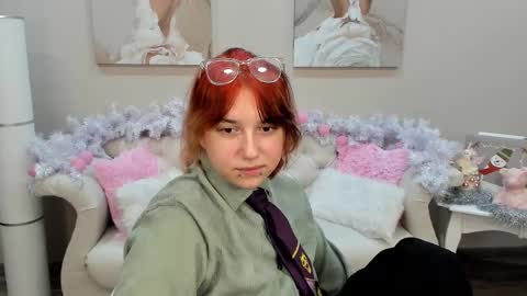 Snapshot of leonaleman chatting on 8, 1, 2025 LeonaLeman online show from 8, 1, 2025