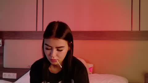 Mila online show from 30, 6, 2026