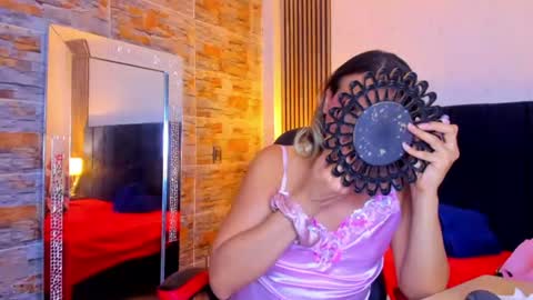 Snapshot of leonboom chatting on 13, 6, 2026 Tom Rider online show from 13, 6, 2026