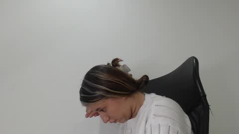 Leonella online show from 3, 1, 2025