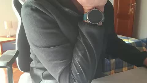 leonida62 online show from 17, 12, 2025