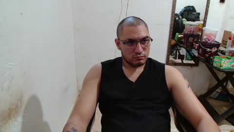 Snapshot of leonino231 chatting on 24, 9, 2025 leonino231 online show from 24, 9, 2025