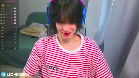 Snapshot of leonkissboy chatting on 27, 3, 2026 leonkissboy online show from 27, 3, 2026