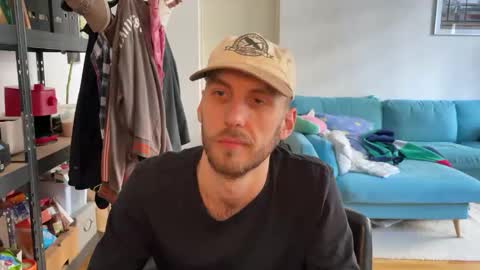 Leon online show from 26, 2, 2026