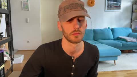 Leon online show from 23, 4, 2026