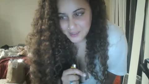 leothegirl88 online show from 4, 10, 2025