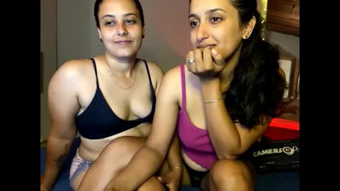 lesbiancouplebrazil2025 online show from 24, 2, 2026