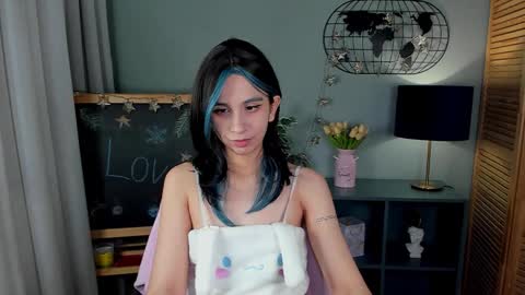 Snapshot of lesilos chatting on 4, 2, 2026 Eveline online show from 4, 2, 2026