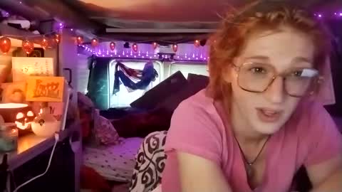 LesleyGumGrass- The Boring Trans girl online show from 19, 9, 2025