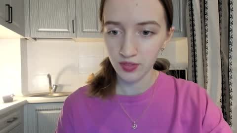 Snapshot of leslie_my_lovee chatting on 16, 12, 2025 LESLIE online show from 16, 12, 2025