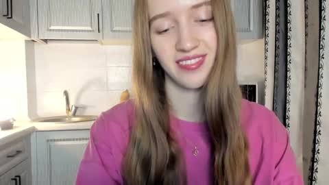 Snapshot of leslie_my_lovee chatting on 19, 12, 2025 LESLIE online show from 19, 12, 2025