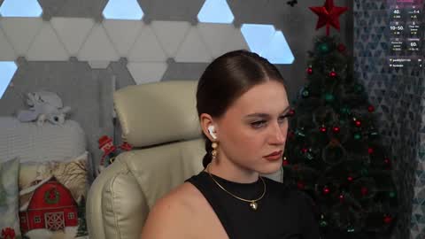 LeslieKorfs online show from 10, 12, 2024