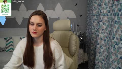 LeslieKorfs online show from 6, 2, 2025