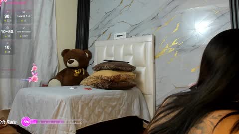Snapshot of lesly_w chatting on 7, 2, 2025 I am here from Monday to Friday from 730 am to 130 pm Colombia time and saturday from 500 am to 1000 am .... Soon Blue page online show from 7, 2, 2025