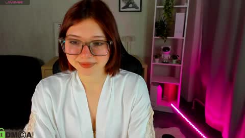 Lessi online show from 20, 4, 2026