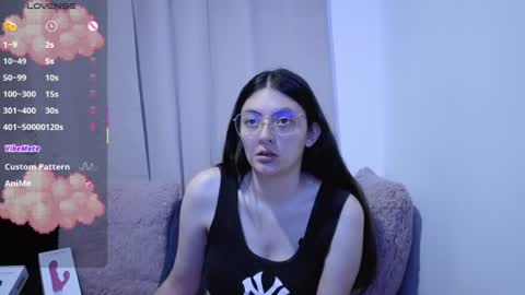 Snapshot of lessliee chatting on 20, 6, 2026 lessliee online show from 20, 6, 2026