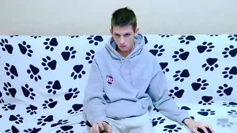 Snapshot of lester_broo chatting on 5, 2, 2026 lester_broo online show from 5, 2, 2026