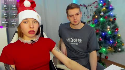 Snapshot of let_me_seee chatting on 22, 12, 2024 Fiona online show from 22, 12, 2024