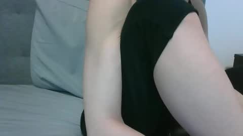 lets_play143 online show from 19, 4, 2026