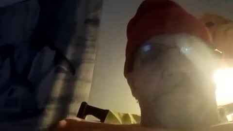 Snapshot of letsbate69r chatting on 1, 12, 2025 letsbate69r online show from 1, 12, 2025