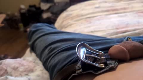 Snapshot of letslookateach chatting on 10, 10, 2025 letslookateach online show from 10, 10, 2025