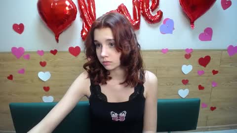 Snapshot of letty_curly chatting on 21, 2, 2025 letty_curly online show from 21, 2, 2025