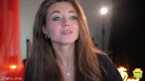 Snapshot of lettymoa chatting on 18, 12, 2025 Letty Moa - IG direct letty moa online show from 18, 12, 2025