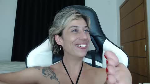 Lettywild Queen of Spades online show from 6, 3, 2025