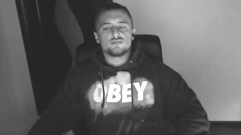 Snapshot of lev1ngston chatting on 10, 10, 2025 lev1ngston online show from 10, 10, 2025