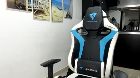 Snapshot of levelingg chatting on 22, 1, 2025 levelingg online show from 22, 1, 2025