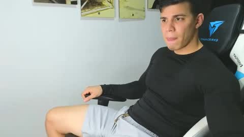 Snapshot of levelingg chatting on 31, 1, 2025 levelingg online show from 31, 1, 2025