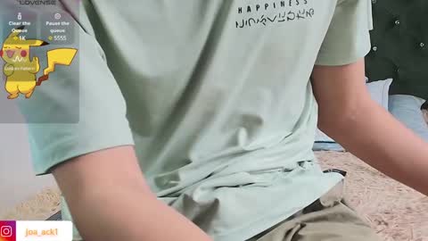 Levi  online show from 4, 2, 2025