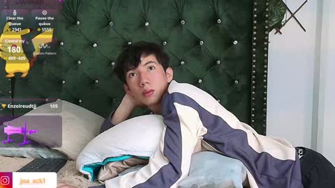 Levi  online show from 7, 2, 2025