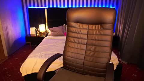 lexi_si online show from 16, 2, 2025