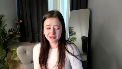 Vicki online show from 26, 2, 2025