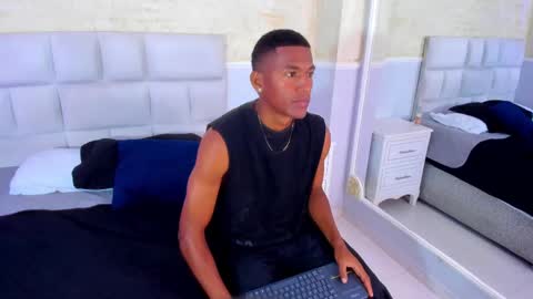 Lexi  Derek online show from 30, 9, 2025