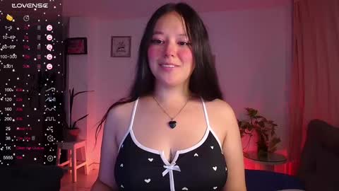 Snapshot of lexie_babe chatting on 10, 2, 2025 Lexie Thompson 8pm 0000am -5 online show from 10, 2, 2025