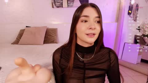 Snapshot of lexiee_grey_ chatting on 4, 3, 2025 Lexie online show from 4, 3, 2025