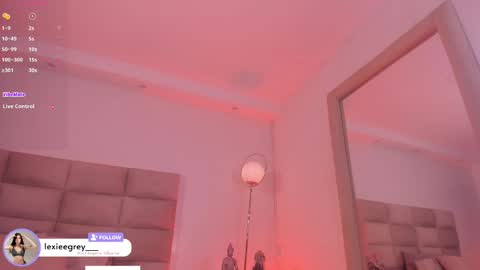 Snapshot of lexiee_grey_ chatting on 23, 9, 2025 Lexie online show from 23, 9, 2025