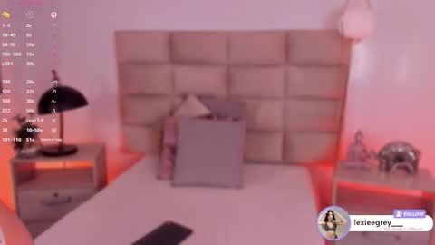 Snapshot of lexiee_grey_ chatting on 4, 11, 2025 Lexie online show from 4, 11, 2025