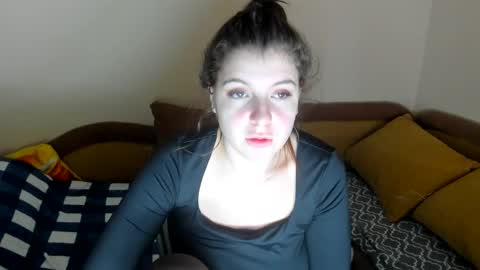 Elisabeth online show from 19, 12, 2025