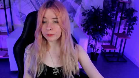 Snapshot of lexiwenford chatting on 14, 12, 2024 Lexi Wenford NO NUDE GODDESS online show from 14, 12, 2024