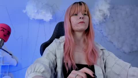 Snapshot of lexiwenford chatting on 17, 2, 2025 Lexi Wenford NO NUDE GODDESS online show from 17, 2, 2025