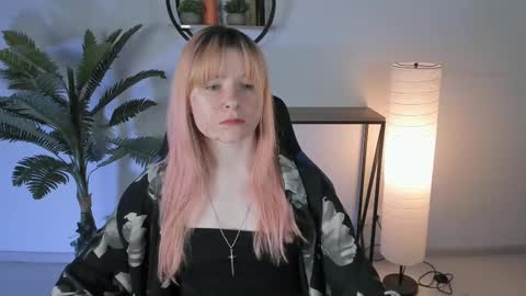 Snapshot of lexiwenford chatting on 21, 2, 2025 Lexi Wenford NO NUDE GODDESS online show from 21, 2, 2025
