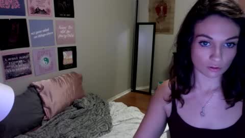 Snapshot of lexwyoex chatting on 15, 12, 2025 lexwyoex online show from 15, 12, 2025