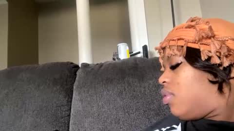 lexxiibo online show from 7, 2, 2025