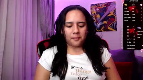 Lexy Davis online show from 4, 3, 2025