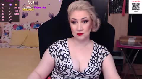 Snapshot of lexygold chatting on 4, 1, 2025 Lexy online show from 4, 1, 2025
